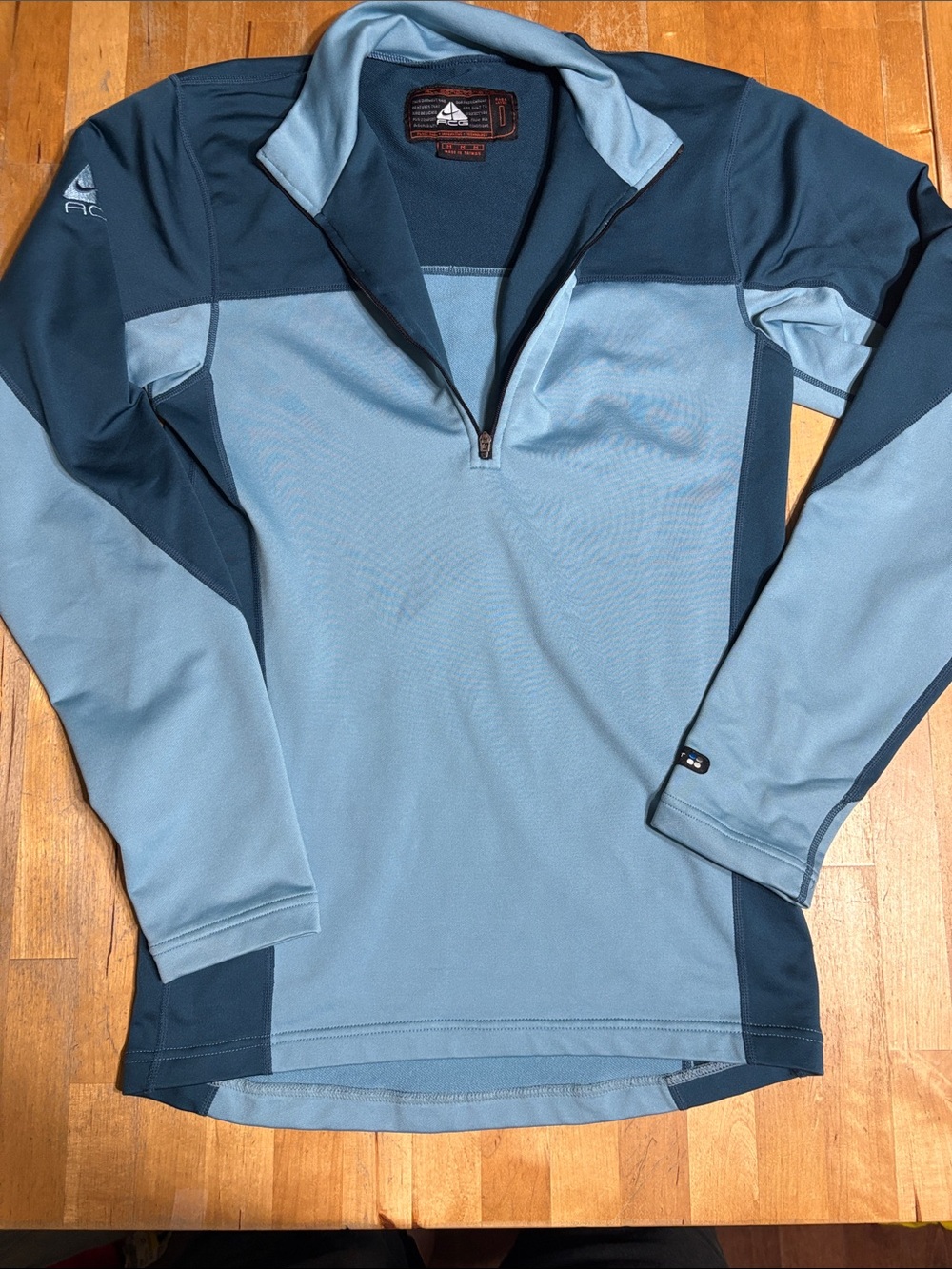 Nike ACG Base Layer Quarter-Zip Pullover